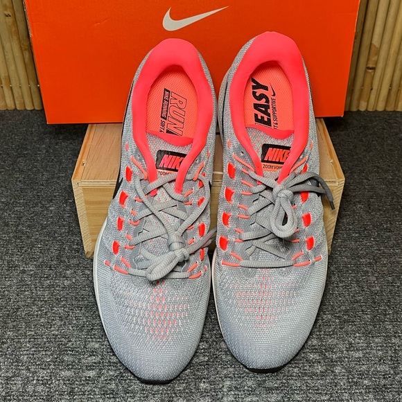 NIKE WMNS AIR ZOOM VOMERO 12, W12 - Picture 5 of 10